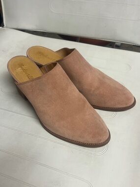 Madewell pink suede Harper Slip on Mules Clogs size 9 1/2